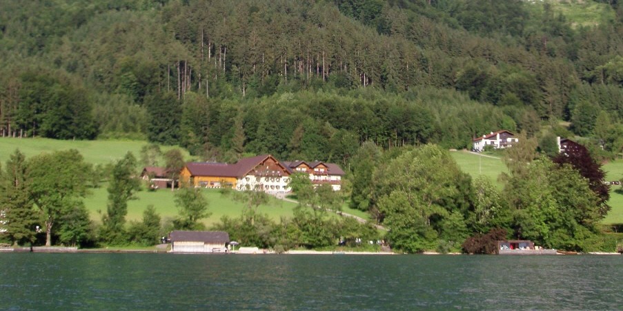 Haus Resch vom See aus gesehen