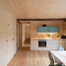 Küche mit Wohnzimmer Ferienwohnung Giatla